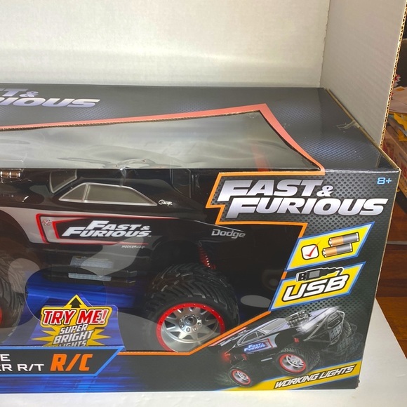 Jada’s Toys Toys Jadas Toys Fast Furious 4x4 Doms Dodge Charger